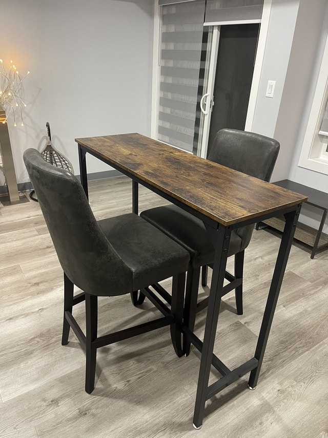 Tall 2 seater Dining Table w/ 2 Tall Leather Chairs Dining Tables