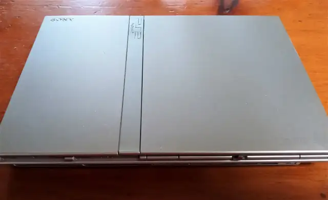 PlayStation 2 Slim Console in Older Generation in Owen Sound - Image 4