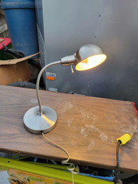 Gooseneck lamp in good condition