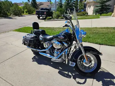Model: 2012 Harley-Davidson Heritage Softail Classic (FLSTC). Engine: Air-cooled Twin Cam 103B™ V-Tw...