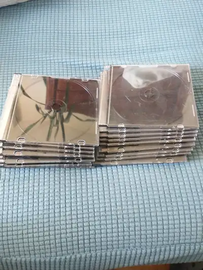 20 slim line CD/DVD jewel cases, View more