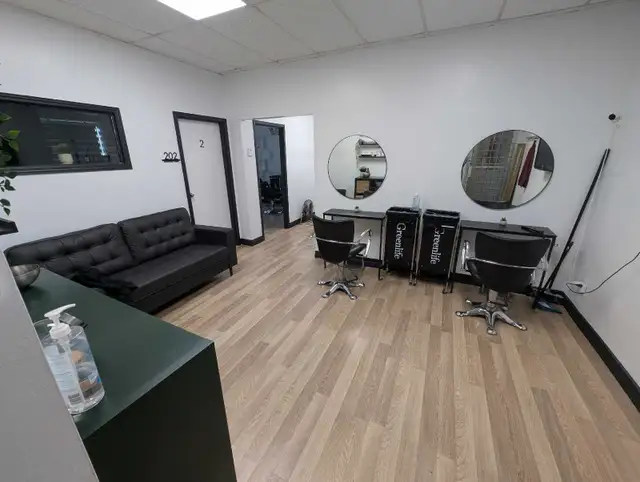 salon à louer ou chaise à louer63815757419265120