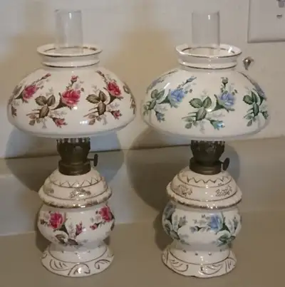 Vintage Dabs Small Oil Lamps Red & Blue Floral - dabs Japan, View more