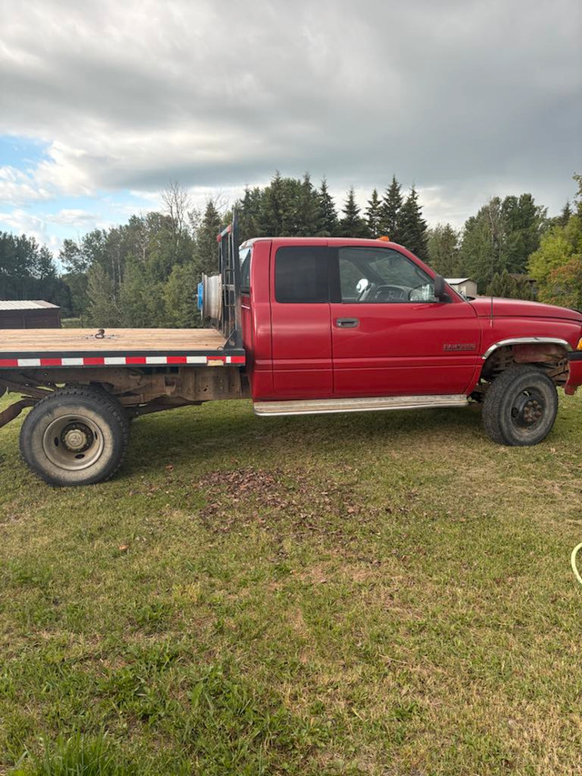 1998, Dodge, 1 Ton dually flat deck. in Cars & Trucks in Edmonton - Image 4