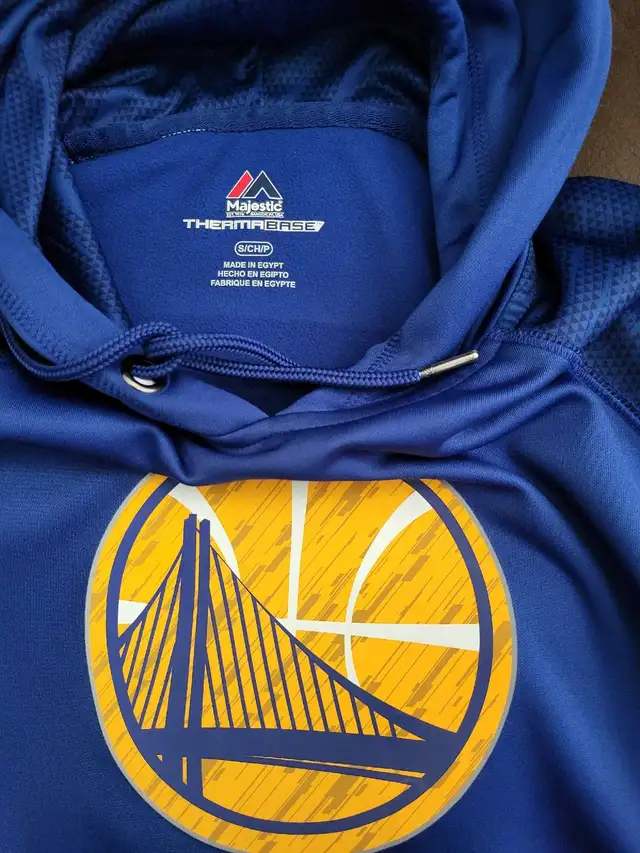 Majestic Golden State Warriors Hoodie in Men's in Mississauga / Peel Region - Image 4