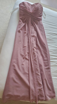 David's Bridal Dress - Size 4