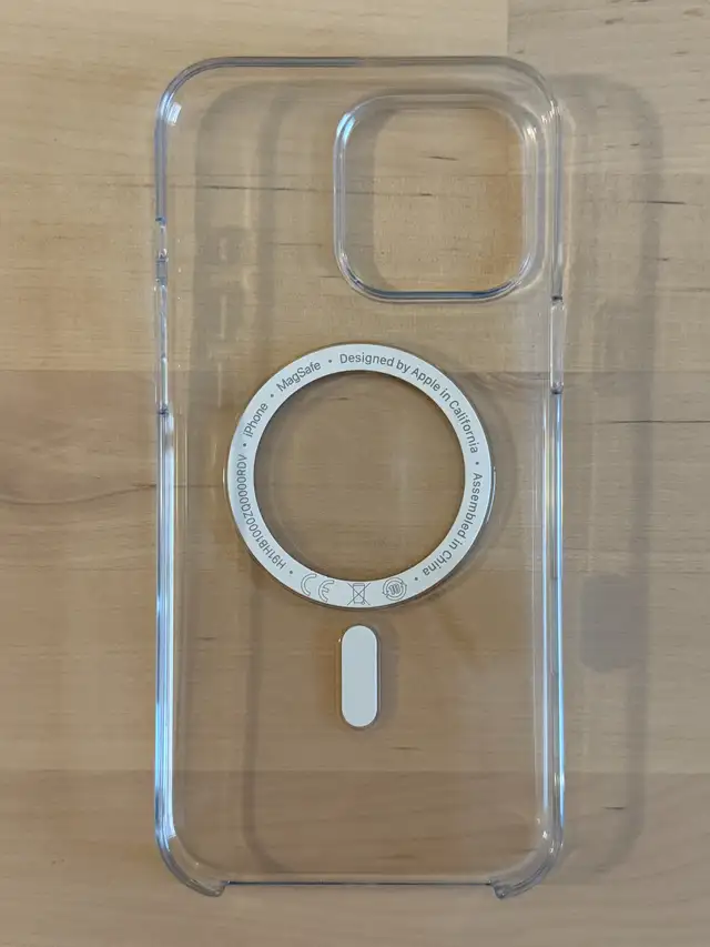 Clear Case with MagSafe for iPhone 16 Pro Max in Cell Phone Accessories in Markham / York Region - Image 3