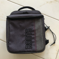 ROOTS insulated lunch bag 