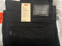 Levi’s 711 skinny jeans