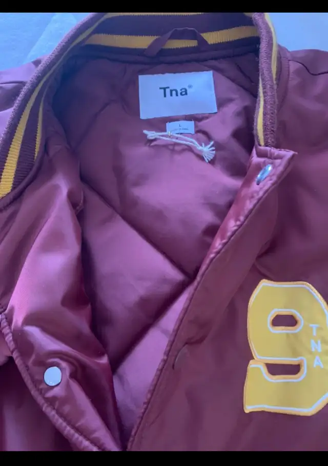 TNA Bomber Jacket in Women's - Tops & Outerwear in Mississauga / Peel Region - Image 3