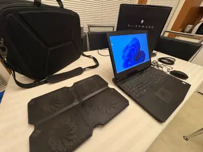 Alienware 17 R4 Gaming  i7  16GB RAM, cw extras, View more