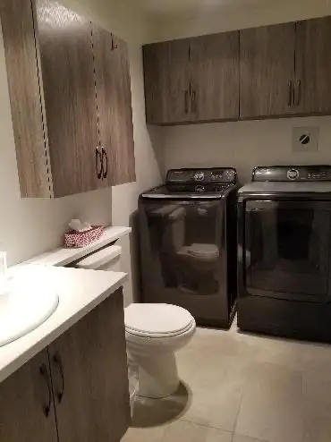 1 chambre meublée à louer + plus-que-tout-inclus dans un 5 ½ in Room Rentals & Roommates in Rimouski / Bas-St-Laurent - Image 8