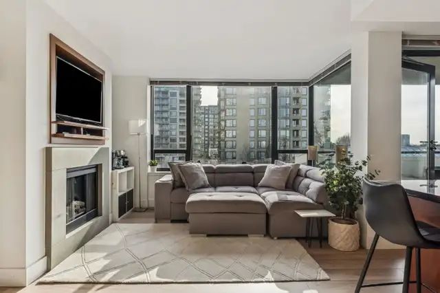 Furnished Condo for long Term Rent, 2 Bedroom   2 Bathroom