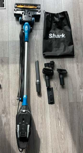 Shark UV345CCO Vacuum in Vacuums in City of Halifax