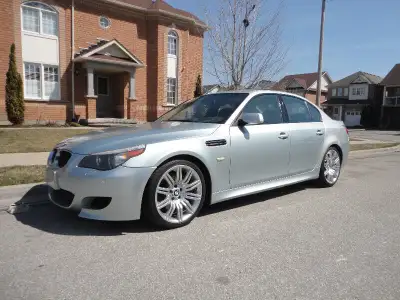 GORGEOUS E60 BMW 550i M5-PACKAGE IN AMAZING CONDITION!!! TITANIUM SILVER METALLIC WITH BLACK ///M5 L...