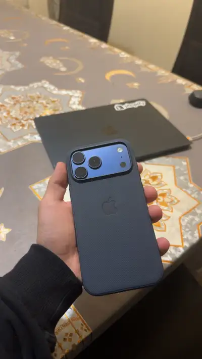 iPhone 17 pro Max 512 gb, View more