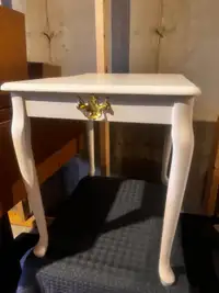 2 White end/side tables