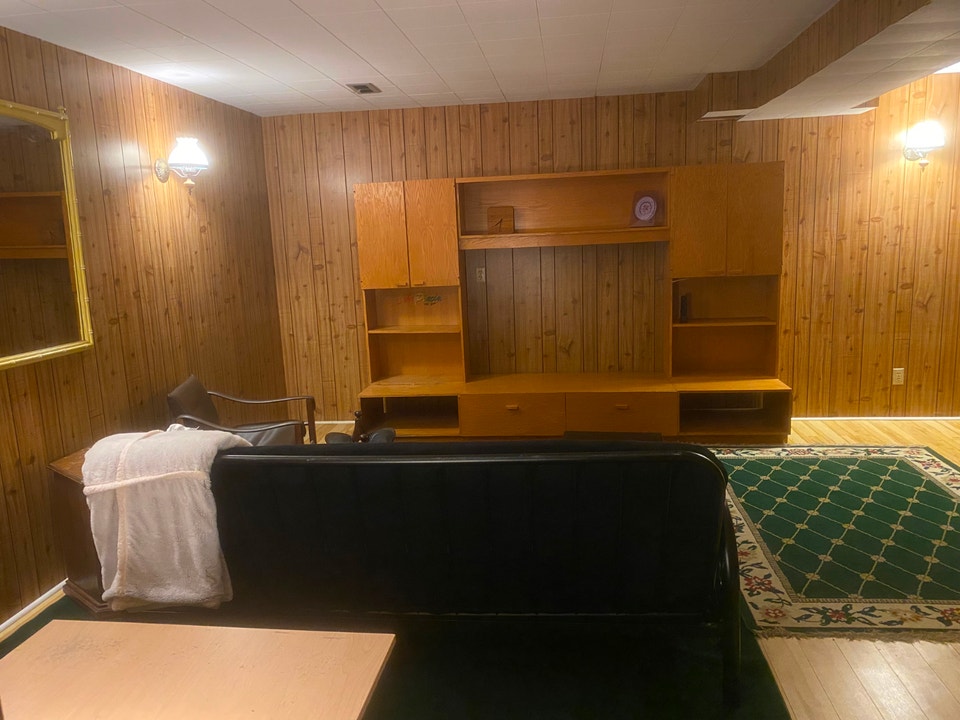 For immediate occupancy one bedroom furnished basement apartment 4