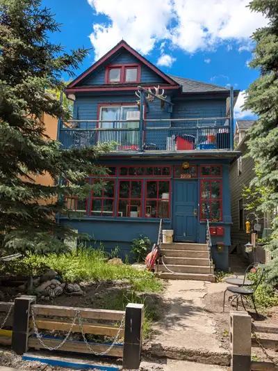 2 bedroom vacant apartment for rent $1,500 in Bankview s.w.