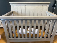 4 in 1 Solid Wood  Crib