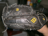 BASEBALL GLOVE RIGHT HAND 13"