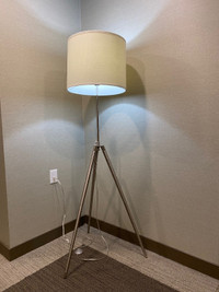 Tripod Floor Lamp, max height 170cm or 67 in.