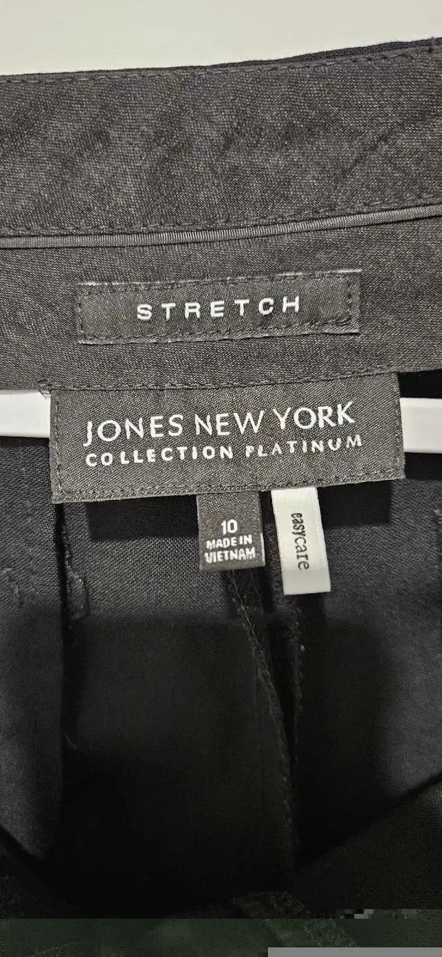 JONES NEW YORK dress pants, Size 10 in Women's - Bottoms in City of Toronto - Image 4