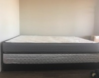 2 Queen mattresses + 1 box spring for free