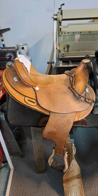 Western 15" Saddle