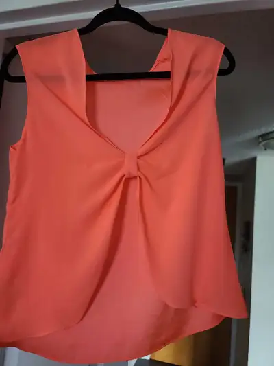 Open back bow shirt , View more