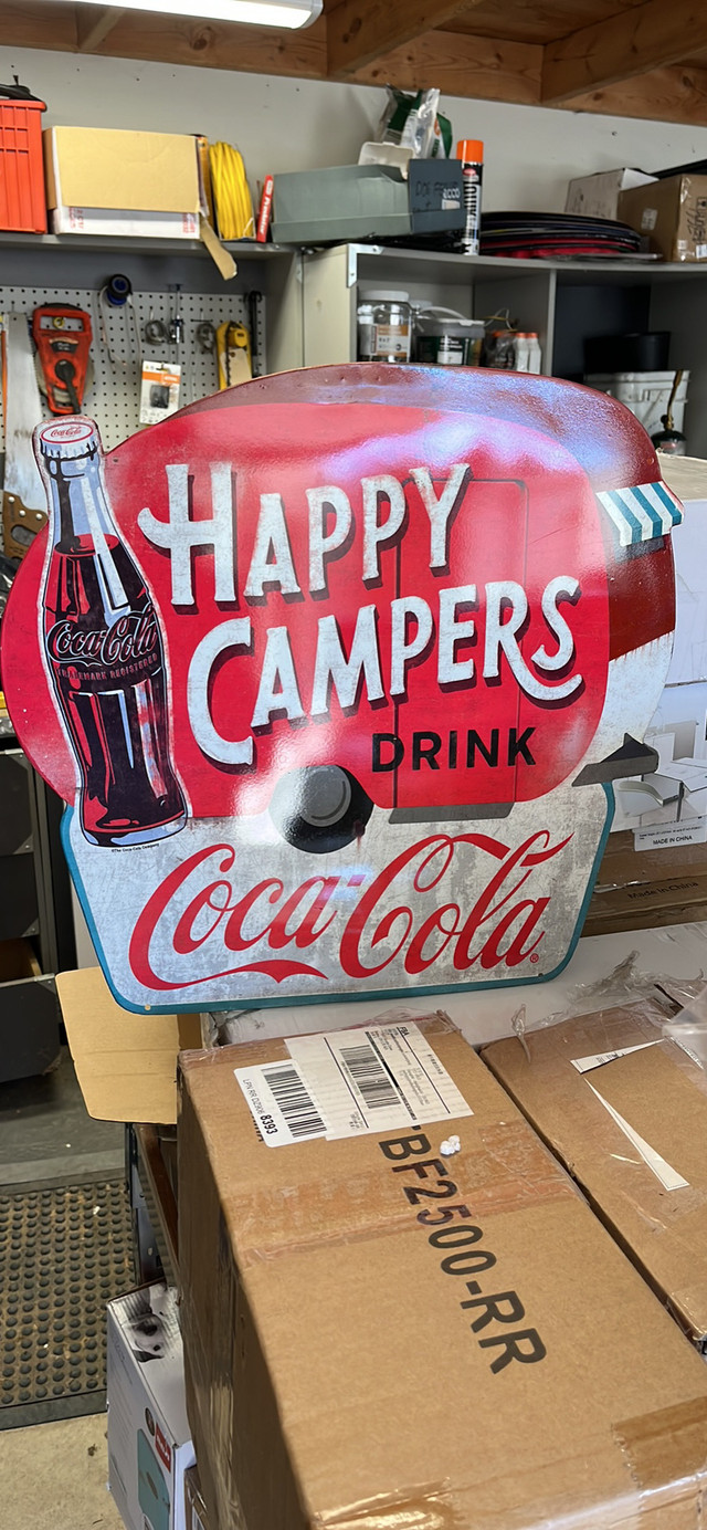 Coca cola happy campers dink tin sign 18 x 17 inch in Arts & Collectibles in Sarnia - Image 2