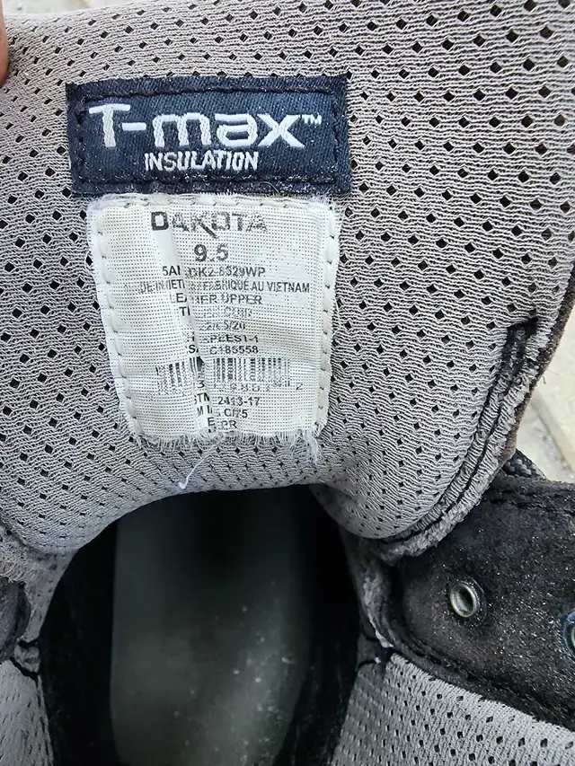 Bottes de sécurité in Men's Shoes in Laval / North Shore - Image 4