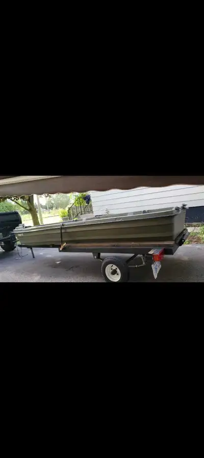 12 foot pelican intruder. Comes with 55lb thrust trolling motor and battery box. Have a 6.6hp Chrysl...