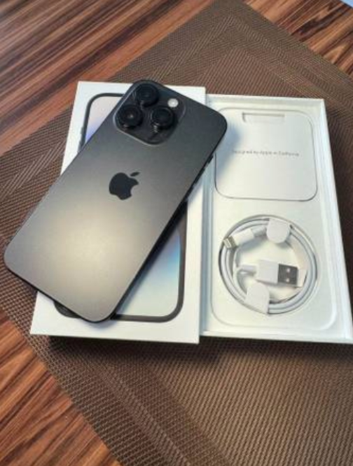 iPhone 14 Pro Like New Condition in Box Unlocked64141842418050120