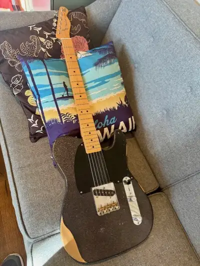Fender telecaster Brad Paisley Secret Agent, View more
