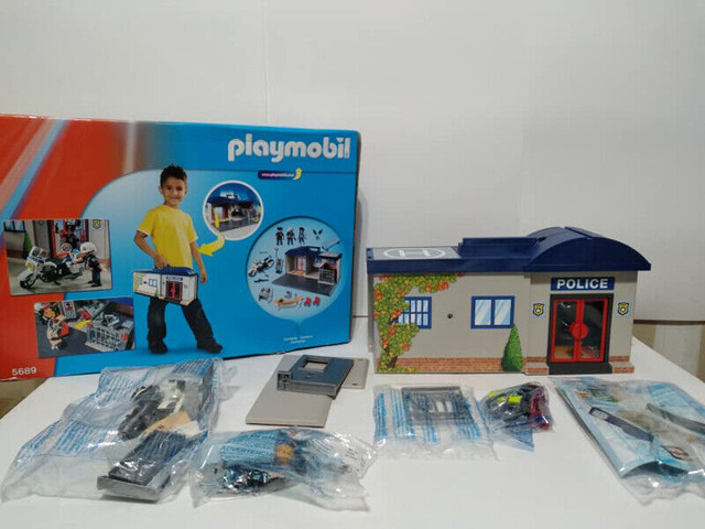 NEW . PLAYMOBIL POLICE STATION in Toys & Games in Mississauga / Peel Region - Image 2
