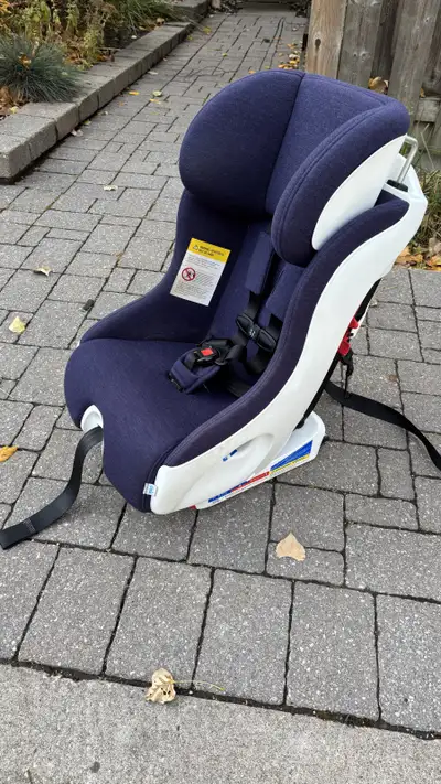 Clek Foonf Mammoth Car Seat, View more