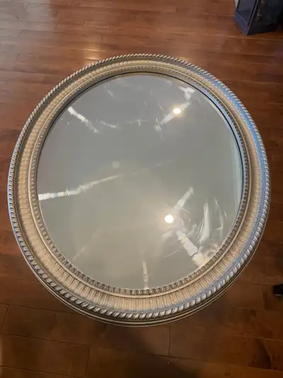 Elegant medicine cabinet with 2 glass shelves. Small damage on side. Mirror 30 1/2 x 25”. Box 19 1/2...