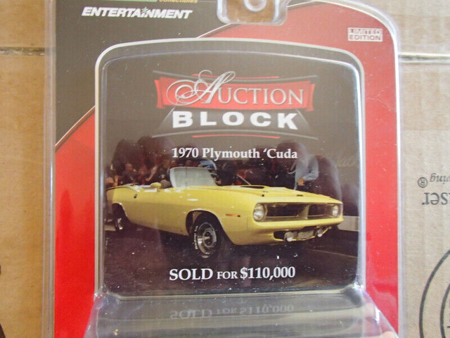 1:64 Greenlight Auction Block B-J S 8 1970 Plymouth Cuda 383 gm in Toys & Games in Sarnia - Image 2