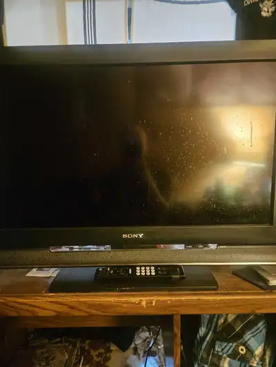 32" Sony bravia TV with remote, View more