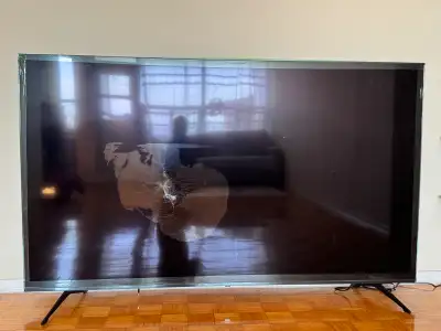LG 86 inch 4K Smart TV - Broken Screen, View more