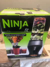 Ninja fit 700w brand new in box never used