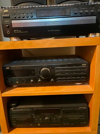 JVC CD/cassette System with 4 speakers (2 are Bose)., View more