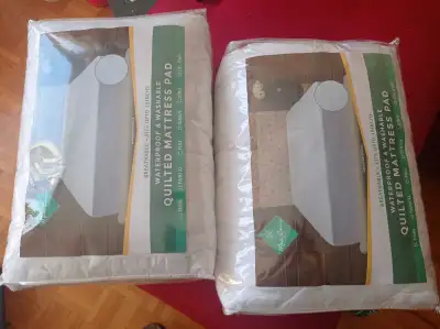 Surmatelas 25 dollars l'unité King size