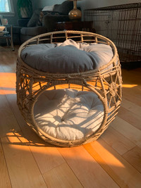 Stylish Two-Level Pet Bed for sale