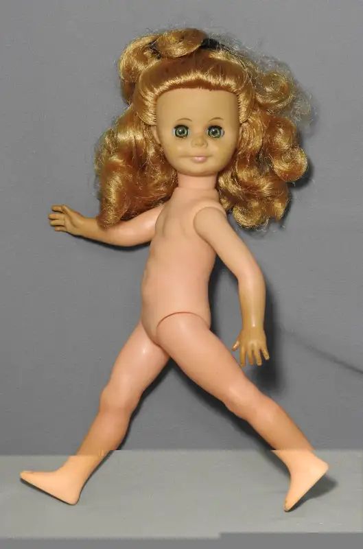 VINTAGE 1950'S USA DOLL 11,5"TALL in Arts & Collectibles in City of Toronto - Image 8