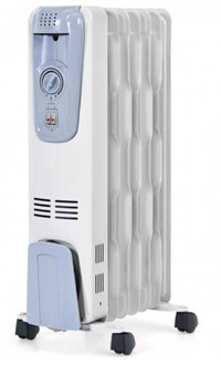 Cosrway 1500W 0il Filled Radiator withThermostat and 4 Bottom Wh
