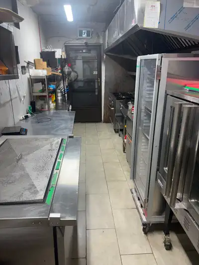 Commercial Kitchen for rent, View more