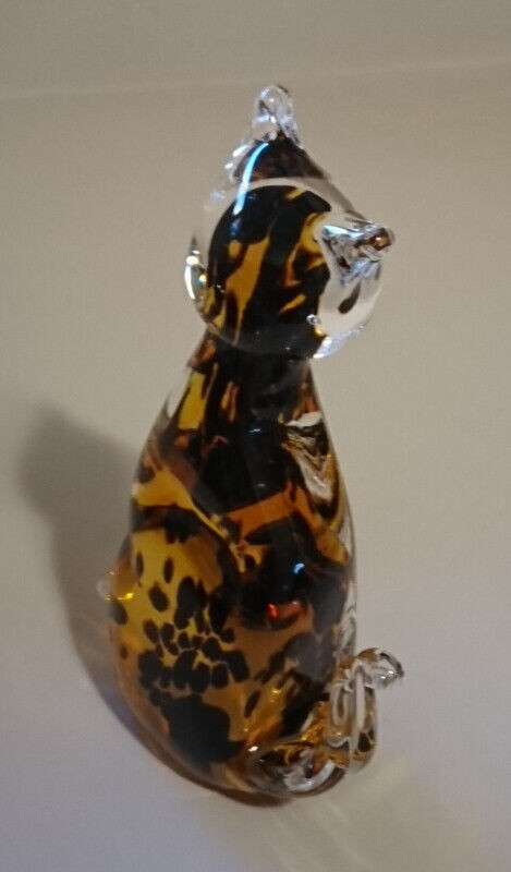 Fifth Avenue LTD. Amber with Black Art Glass Cat in Arts & Collectibles in Oshawa / Durham Region - Image 4