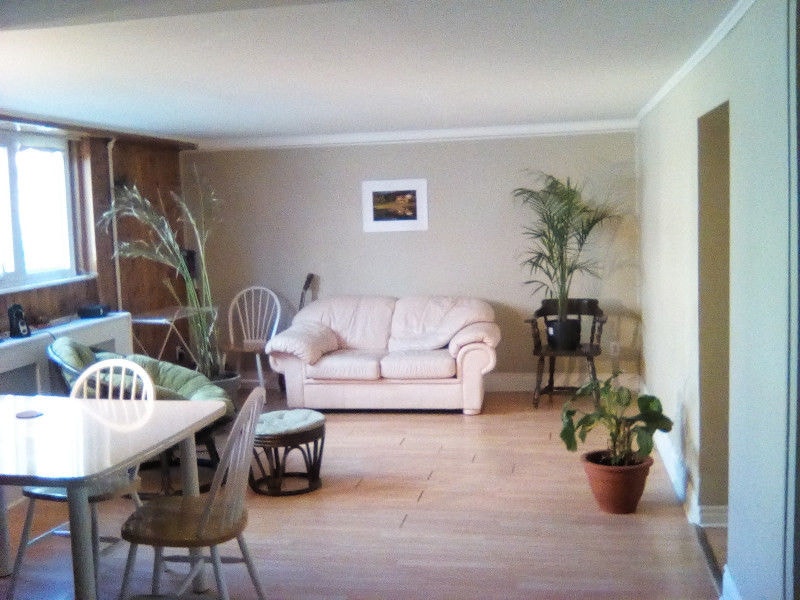 Room in Heart of Westboro Room Rentals & Roommates Ottawa Kijiji